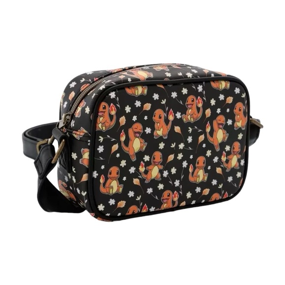 NEW Loungefly Pokemon Charmander Flowers Camera Crossbody Bag Purse - Picture 2 of 6